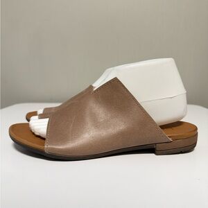 Bueno TULLA Beige Leather Sandal Women’s EU 40 US 9.5-10